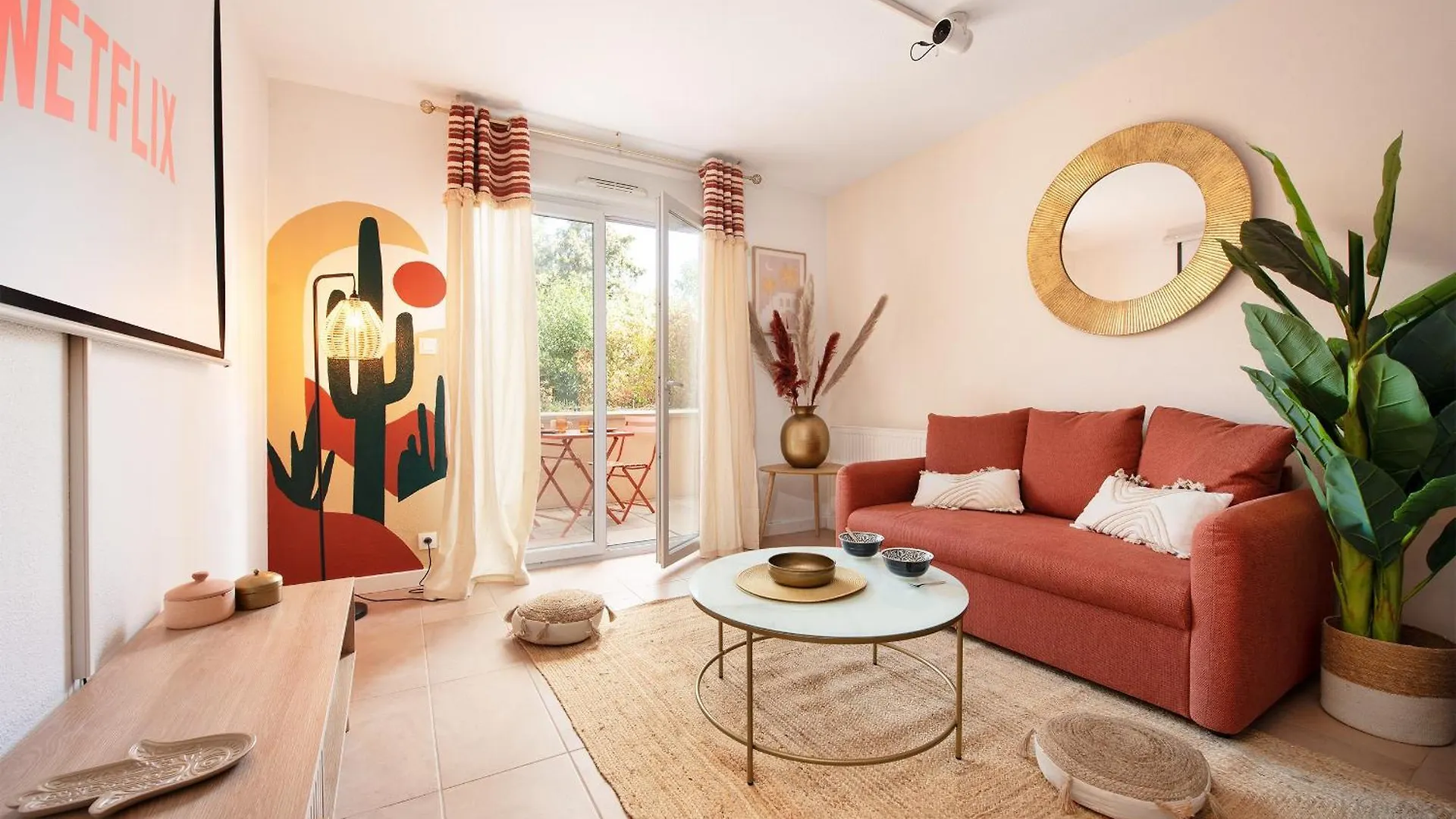 Oasis Cachee - Jacuzzi Et Cinema Apartment Toulouse 0*,  France
