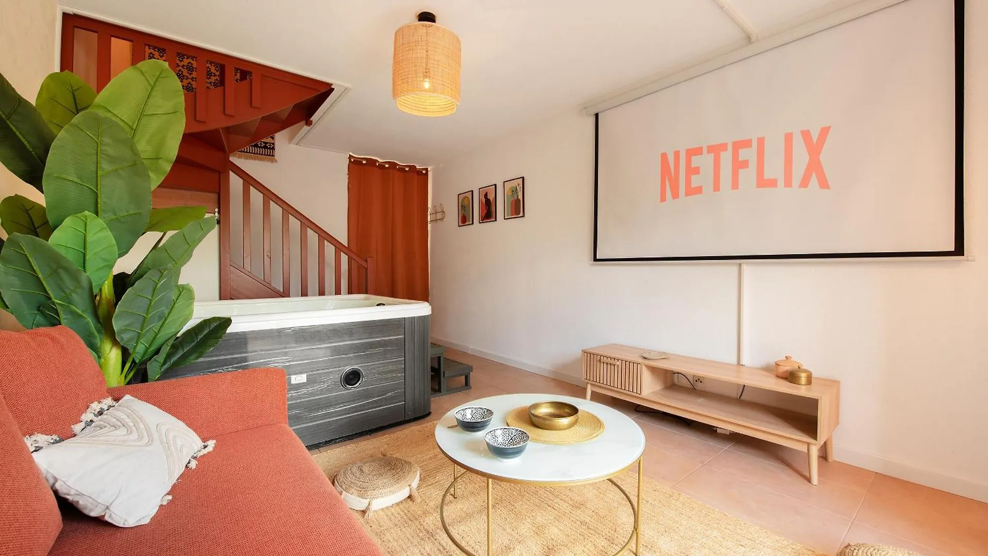Oasis Cachee - Jacuzzi Et Cinema Apartment Toulouse France